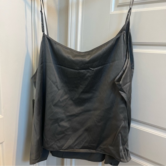 SKIMS Gunmetal grey Silk Camisole Size 4X - Picture 4 of 4
